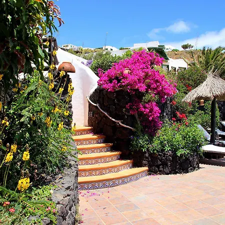 Casa Roco 2 * Tías