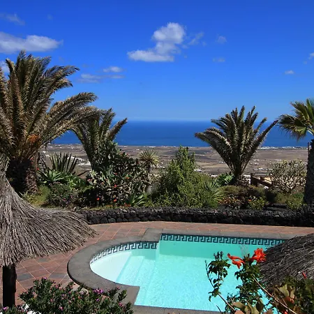 Casa Roco 2 *